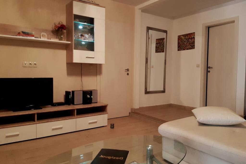 Apartmant Angel Wings Omis Exterior photo